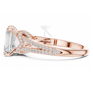 Anillo de compromiso de corte radiante en oro amarillo con tallo dividido, diamantes pavé y halo oculto. Anillo nupcial llamativo y elegante para aniversario. - Product Image 6