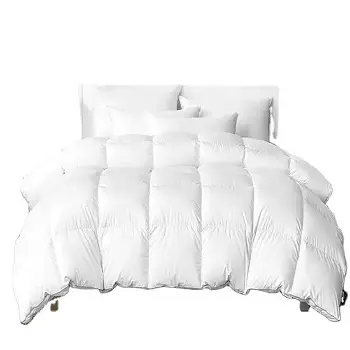 ผ้าคลุมเตียงสีขาวพร้อมขนห่านและคอห่านคลุมด้วยผ้าฝ้าย