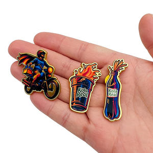 Épingles à revers personnalisées en métal de haute qualité, imprimées en UV, badges personnalisés, dessins animés, boissons, distributeurs automatiques de bière - Product Image 2