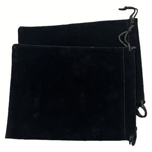 Bolsas de Terciopelo con Cordón para Regalo, Personalizadas con Logotipo, Color Negro, para Guardar Joyas - Product Image 4