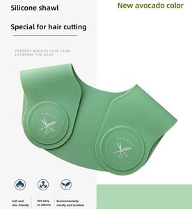 Outils <span class=keywords><strong>de</strong></span> coiffure pour salon <span class=keywords><strong>de</strong></span> coiffure fabriqués par VINNIE, imperméables, antiadhésifs, cape <span class=keywords><strong>de</strong></span> <span class=keywords><strong>coupe</strong></span> <span class=keywords><strong>de</strong></span> <span class=keywords><strong>cheveux</strong></span>, cape <span class=keywords><strong>de</strong></span> barbier en silicone pour le cou - Product Image 6