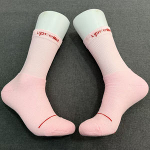 2025 Satu Paket 4 Pasang Kaos Kaki Unisex Crew Socks Modis Kasual Olahraga Basket Sol Tebal Handuk Kaos Kaki Olahraga Modis - Product Image 2