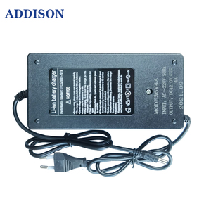 Acheter de haute qualité certifié CE <span class=keywords><strong>36</strong></span> <span class=keywords><strong>volts</strong></span> 42 <span class=keywords><strong>volts</strong></span> 3a 4a 5a vélo électrique escooter <span class=keywords><strong>chargeur</strong></span> de <span class=keywords><strong>batterie</strong></span> lithium-ion - Product Image 2