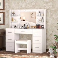 Meuble de chambre moderne blanc avec rangement, coiffeuse en bois à sept tiroirs éclairée avec miroir