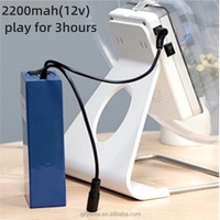 Équipement publicitaire d'affichage holographique 3D de bureau de ventilateur LED rechargeable portable de 30cm
