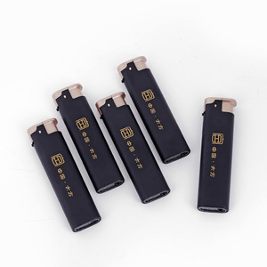 Briquet à cigare en plastique au gaz <span class=keywords><strong>Butane</strong></span> de couleur mate avec Logo personnalisé, Rechargeable, coupe-vent et coupe-vent - Product Image 1