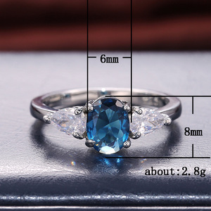 Anello da Donna Stile Fidanzamento con Zirconia Cubica Blu, Gioiello alla Moda - Product Image 5