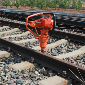 Clé à boulons portative à moteur thermique pour rails de chemin de fer, équipement d'usine pour la construction et l'entretien des traverses de voies ferrées - Product Image 4