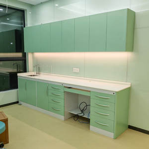 Arredamento Medico Ospedaliero Personalizzabile ed Ecologico, Moderno Banco da Lavoro per Laboratorio Dentistico in Acciaio Inossidabile - Product Image 1