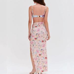 Vestido Midi de Rayón Cómodo y de Alta Calidad, con Diseño de Lirios y Abertura Plisada, Hecho a Medida por el Fabricante - Product Image 2