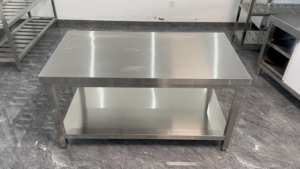 Mesa <span class=keywords><strong>de</strong></span> Cocina <span class=keywords><strong>de</strong></span> Acero Inoxidable con Asientos para <span class=keywords><strong>Restaurante</strong></span> Comercial, <span class=keywords><strong>Servicio</strong></span> <span class=keywords><strong>de</strong></span> Alimentos, Preparación <span class=keywords><strong>de</strong></span> Alimentos, Estación <span class=keywords><strong>de</strong></span> Almacenamiento para Catering - Product Image 3