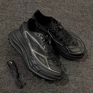 Chaussures de sport décontractées pour hommes de qualité luxueuse, surface en mesh respirante, idéales pour les activités de plein air, chaussures chunky. - Product Image 1