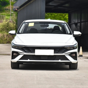 Hyundai Elantra 2026 1.5L CVT Benzina, <span class=keywords><strong>Auto</strong></span> Compatta 4 Porte 5 Posti Trazione Anteriore, Efficiente nei Consumi, <span class=keywords><strong>Auto</strong></span> Familiare Disponibile per l'Esportazione - Product Image 1