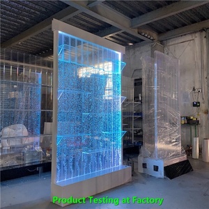Fuente de pared de agua de burbujas acrílicas que cambia de Color LED RGB para interiores y divisor de habitaciones con exhibición de estante de licor - Product Image 6