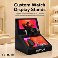 Support d'affichage de montres incliné en acrylique personnalisé OEM avec affiche magnétique remplaçable, logo personnalisé disponible pour l'affichage en magasin de détail