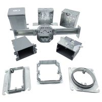 Boîtier de jonction carré octogonal en acier galvanisé soudé IP65 de 4 pouces avec prise de mise à la terre surélevée et plaque de couverture pour boîtier électrique