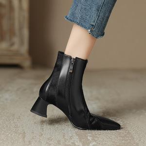 Stivali da Donna Autunno-Inverno di Alta Qualità in Pelle Bovina e Crine di Cavallo Fatti a Mano Stivaletti Retrò da Donna - Product Image 2