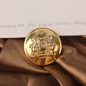 Nút Chân Kim Loại Màu Vàng Kim Hình Vòm May Vá Hợp Kim Tròn Màu Vàng Kim Khắc Logo Tùy Chỉnh Áo Khoác - Product Image 2
