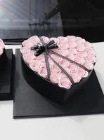 Moon Yu Idées cadeaux pour la Saint-Valentin Rose naturelle Rose éternelle Boîte Rose préservée dans une boîte en forme de coeur Cadeaux pour femmes filles
