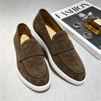 Nouveaux Mocassins Homme 2026 en Daim Marron Foncé Texture Luxe Semelle Caoutchouc Confortable Doublure Cuir Véritable Respirante Luxe Discret