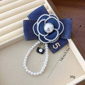 Broche de Diseño de Camelia con Perlas y Aleación Plateada, para Vestido, Camisa, Boda, Compromiso, Regalo Infantil, Accesorio, Corsage - Product Image 2