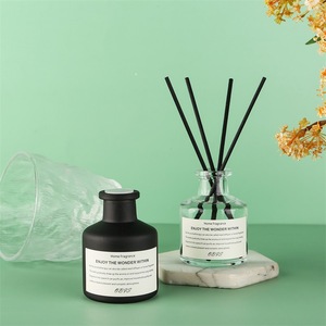 Diffuseur de parfum sans flamme, parfum d'intérieur naturel, purificateur d'air ; idéal pour les cadeaux de fêtes, la décoration et les cadeaux de fête - Product Image 4