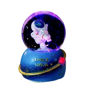 Nueva Bola de Cristal <span class=keywords><strong>Interstellar</strong></span> con Astronauta, Caja Musical con Astronauta, Decoración de Cumpleaños con Copo de Nieve y Polo Acuático para Niños - Product Image 5