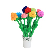 Bouquet de roses en peluche portable pour anniversaire, fleurs artificielles de dessin animé, attaches de rideau multifonctionnelles, vente en gros usine Yancheng