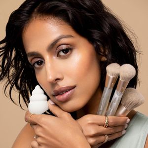 Set di pennelli EcoTools mare gemme 4 pezzi per il trucco eco-friendly pennelli in plastica riciclata senza crudeltà per il trucco fondotinta