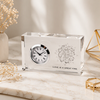 Horloge de table en cristal gravée au laser personnalisée, horloge de bureau rectangulaire polie, souvenir de mariage floral, cadeau