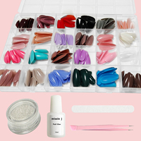 Kit de 24 faux ongles brillants à presser, forme amande, longueur moyenne, prêts à poser, ajustement naturel, couvrance totale, écologiques