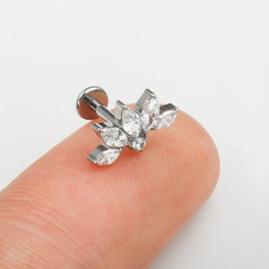 VIEN Gioielli ZPO-198 RS ASTM F136 Titanio Placcato <span class=keywords><strong>Argento</strong></span> Fiore Orecchini a Perno per <span class=keywords><strong>Piercing</strong></span> Cartilagine, Helix, <span class=keywords><strong>Trago</strong></span>, Labbro con Filettatura Interna - Product Image 5