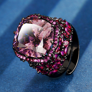 Anillo Deslumbrante de Cobre Ecológico con Baño de Oro Negro y Zirconia Paraíba de 14*16mm, Estilo Moderno de Mediados de Siglo, Antideslustre, Joyería de Moda - Product Image 6
