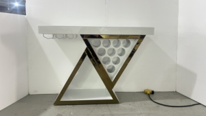 Bar à <span class=keywords><strong>vin</strong></span> au design triangulaire avec porte-gobelets, emplacements pour bouteilles et rangement ouvert - Product Image 5