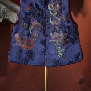 Vêtements pour femmes originaux haut de gamme, fourrure de vison bleue épissée avec soie de mûrier, doublure en brocart Song, gilet chaud de style chinois, nouveau modèle 5913 - Product Image 3