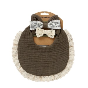 Set da 2 Pezzi: Bavaglini in Cotone Muslin con Stampa Floreale per Neonata, Stile Boho, Doppio Lato, con Fascette per Capelli - Product Image 3