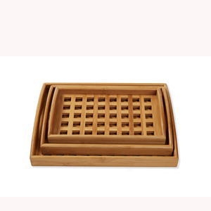 ถาดเสิร์ฟไม้ไผ่ 383x303x50 มม. ลายตาข่ายสี่เหลี่ยม สำหรับชาหรือขนมปัง - Product Image 1