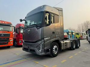 Nuevo Camión Tractor FOTON Galaxy 6x4 de 100 Toneladas, 10 Ruedas, 4x2, 6x4, con Retardador Hidráulico Automático y Airbag, Motor Cummins de 560hp, Económico - Product Image 3