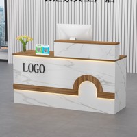 QT-223X Comptoir de réception lumineux incurvé moderne et minimaliste en panneau artificiel de 100 cm pour magasins de vêtements et instituts de beauté