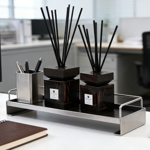 Ensemble diffuseur de <span class=keywords><strong>parfum</strong></span> <span class=keywords><strong>d</strong></span>'<span class=keywords><strong>ambiance</strong></span> haut de gamme avec bouteille en verre et couvercle en bois, personnalisable, pour huiles essentielles et parfums. - Product Image 3