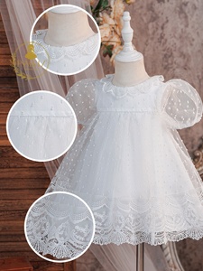 Robe de baptême en tulle blanc à manches bouffantes pour bébé fille, idéale pour mariage, demoiselle d'honneur, ou tenue d'été pour fillette - Product Image 5