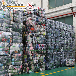 KungFu KingAAA: Lotti di <span class=keywords><strong>Abbigliamento</strong></span> Usato per Bambini, Vendita all'Ingrosso, Vestiti di Seconda Mano per Ragazzi e Ragazze, Misto Estivo in Poliestere/Cotone - Product Image 1