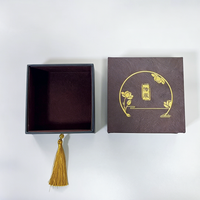 Boîte cadeau rigide personnalisée en feuille d'or avec manchon et structure coulissante pour bijoux, cosmétiques et emballages de détail haut de gamme