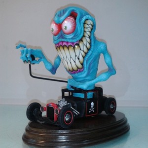 Statue de monstre de dessin animé pour enfants, Statue de monstre à grande bouche, Statue de souris foucheuse au <span class=keywords><strong>volant</strong></span>, Accessoires de voiture, Cadeau, Figurine Rat Fink - Product Image 5