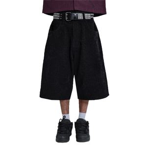 Pantalones Cortos Bermuda Negros Clásicos con Logotipo Personalizado al por Mayor, 100% Algodón, Estilo Urbano Hip Hop, Multibolsillos, para Hombre - Product Image 1