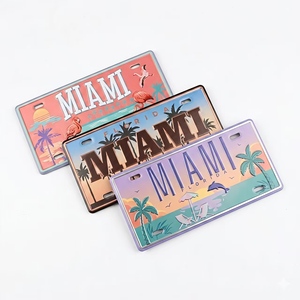 Imán de Refrigerador Personalizado con Placa de Matrícula de Miami, Florida, en Aluminio Grabado, Recuerdo para Turistas - Product Image 1