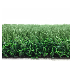 Haute qualité 50mm <span class=keywords><strong>gazon</strong></span> synthétique <span class=keywords><strong>pas</strong></span> <span class=keywords><strong>cher</strong></span> artificiel PE <span class=keywords><strong>rouleau</strong></span> pour la maison jardin pour les sports comme le Football Football Golf Tennis - Product Image 6
