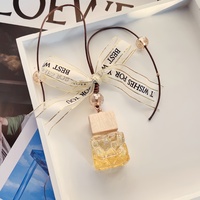Diffuseur de parfum de luxe doré pour voiture, exclusif pour l'intérieur du véhicule, cadeau d'aromathérapie, flacon diffuseur vide pour voiture