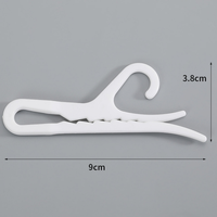Crochets à chaussettes en plastique PP simples et peu encombrants pour suspendre les chaussettes