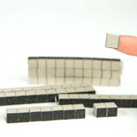 Mousse de conductivité thermique en mousse Esd conductrice personnalisée pour protéger le joint de mousse conductrice électrique Rf